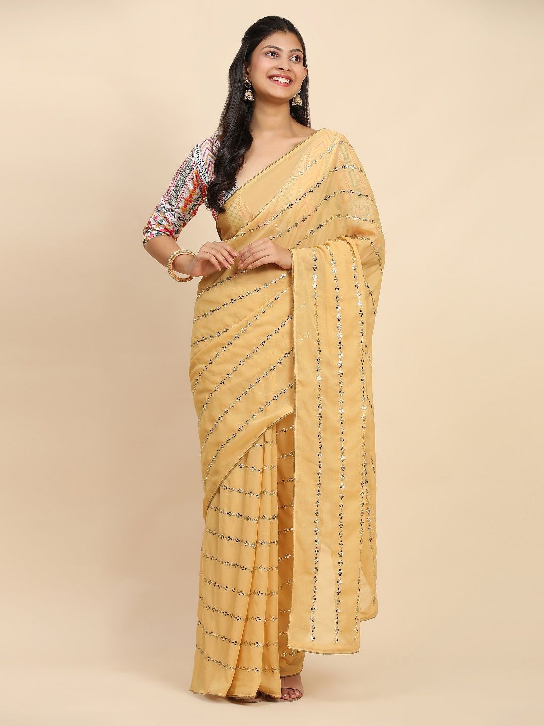 

Suha Women Embellished Sequinned Saree, Yellow