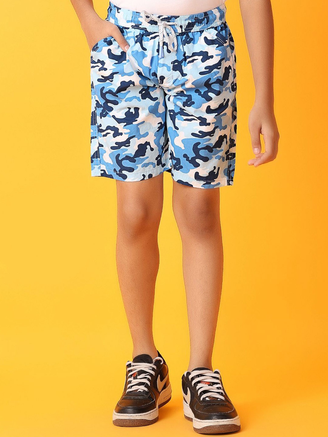 

V-Mart Boys Cotton Printed Regular Fit Mid-Rise Shorts, Blue