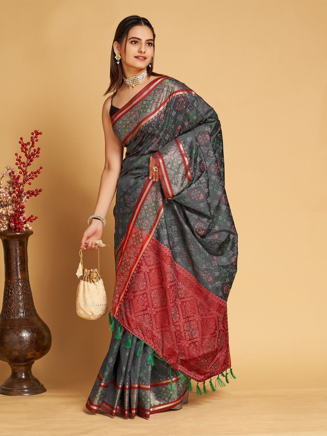 

Suha Ethnic Motifs Zari Pure Silk Patola Saree, Grey