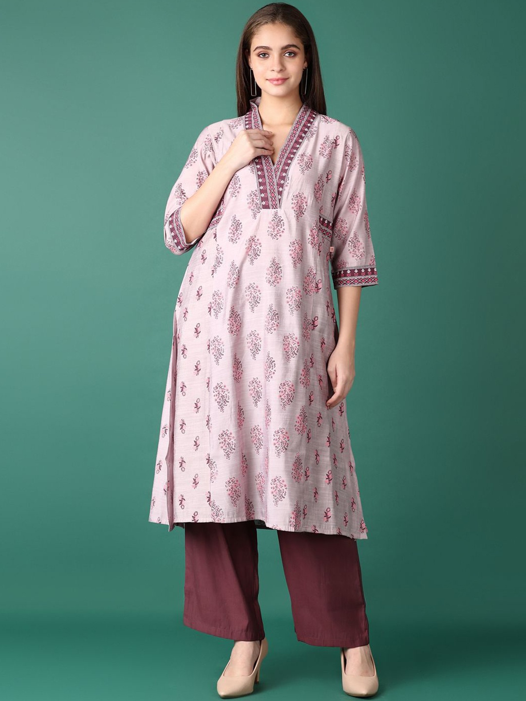 

V-Mart Floral Printed Pure Cotton Straight Kurta with Palazzos, Lavender