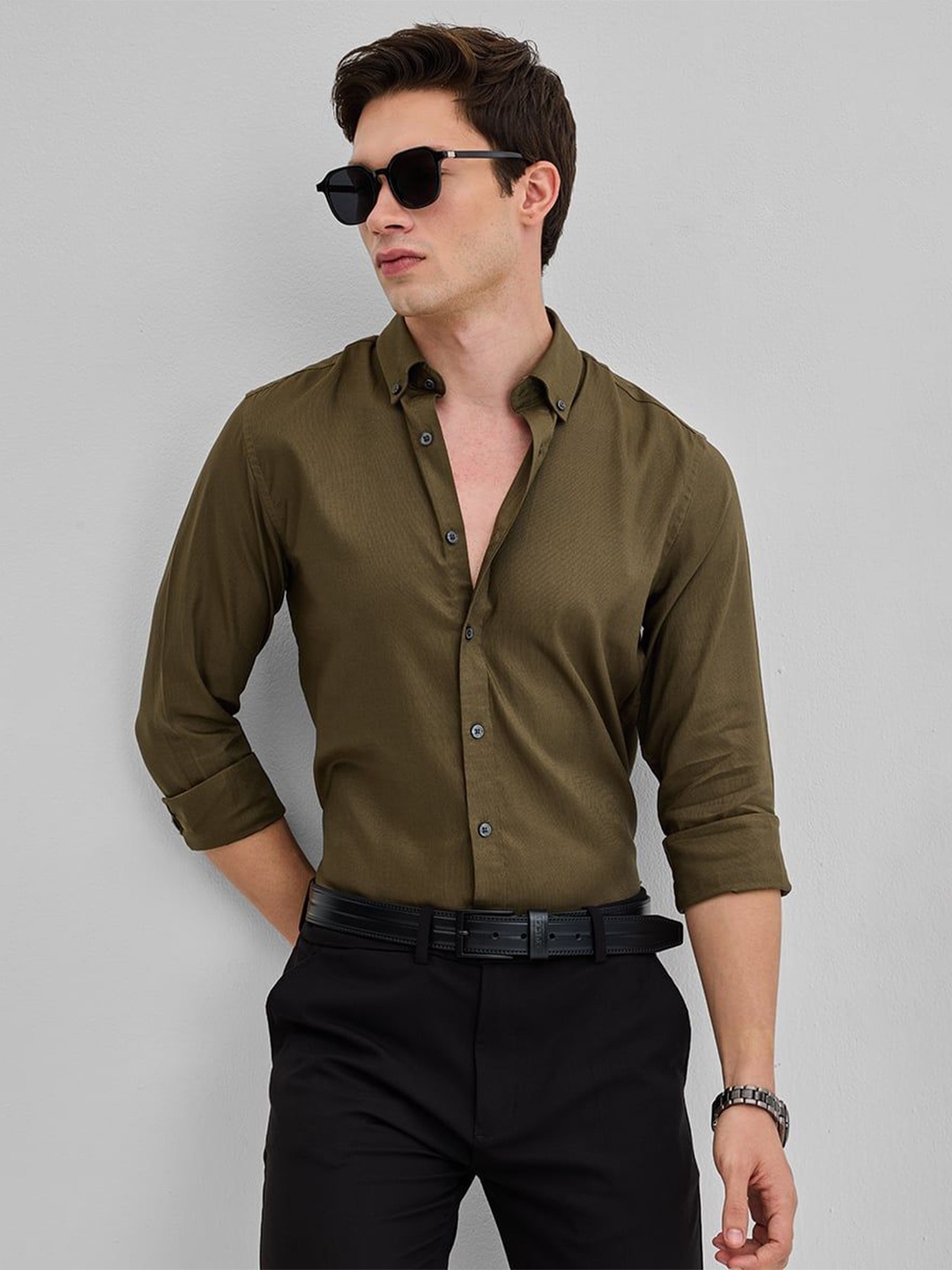 

Snitch Men Smart Button-Down Collar Solid Casual Shirt, Olive