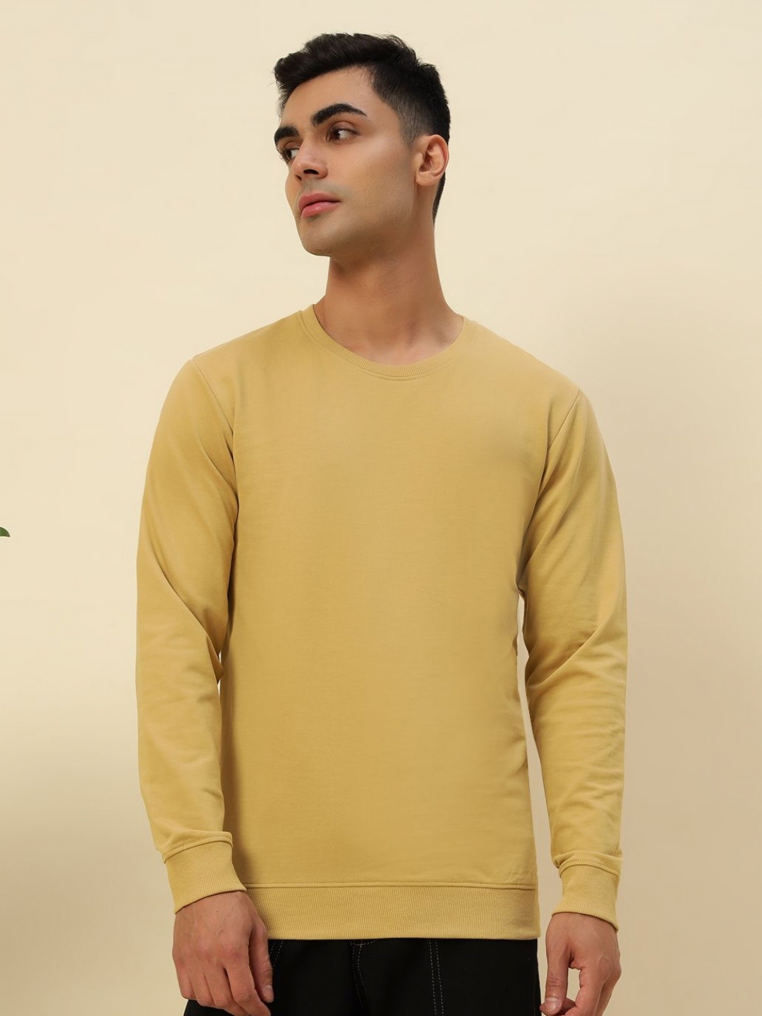 

MUWIN Men Raw Edge T-shirt, Mustard