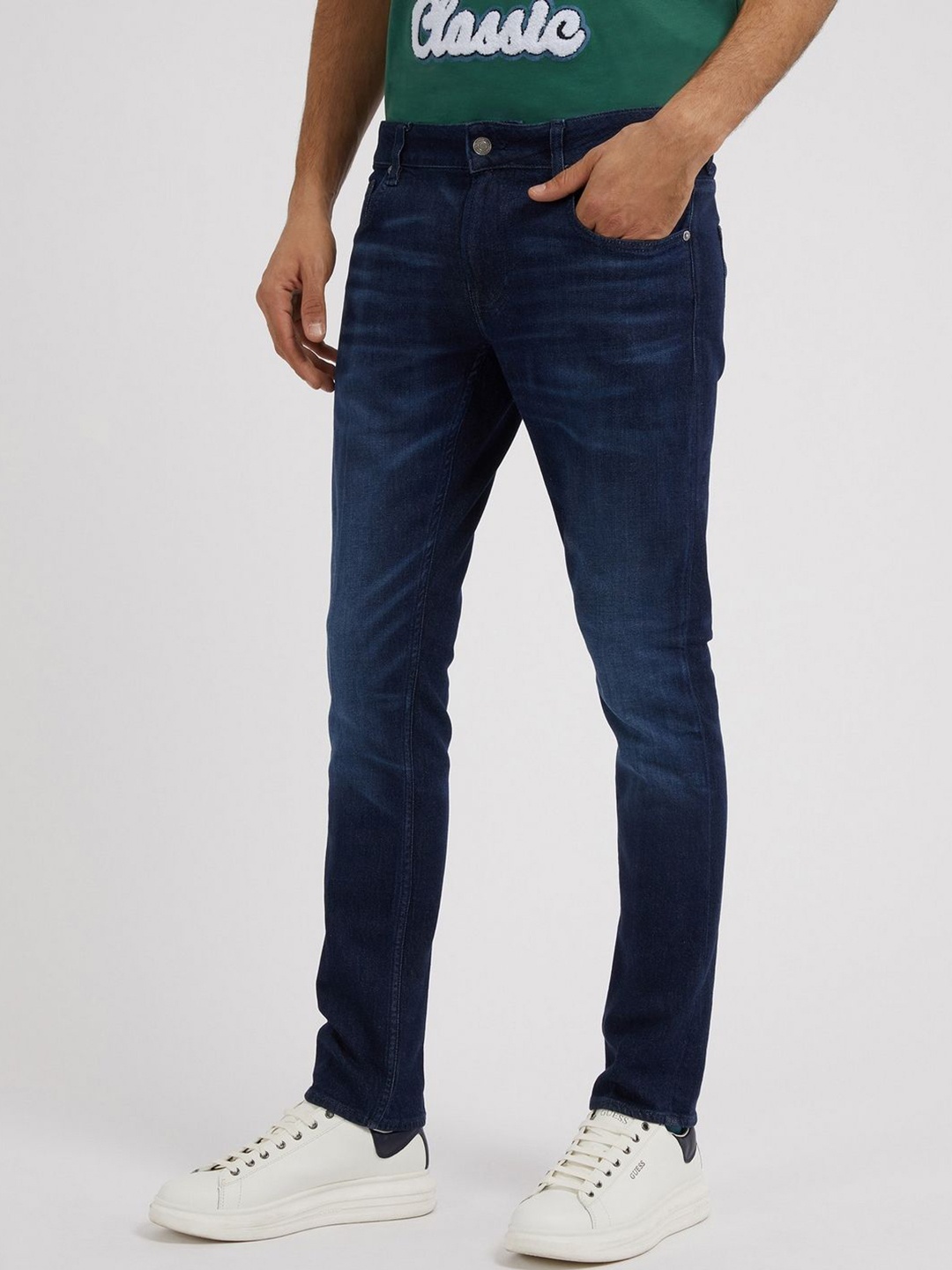 

GUESS Men Skinny Fit Mid-Rise Clean Look Jeans, Blue