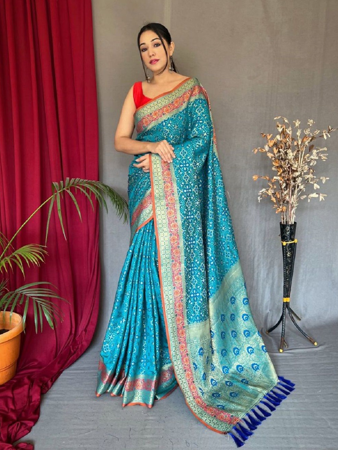 

Suha Warli Zari Pure Silk Patola Saree, Blue