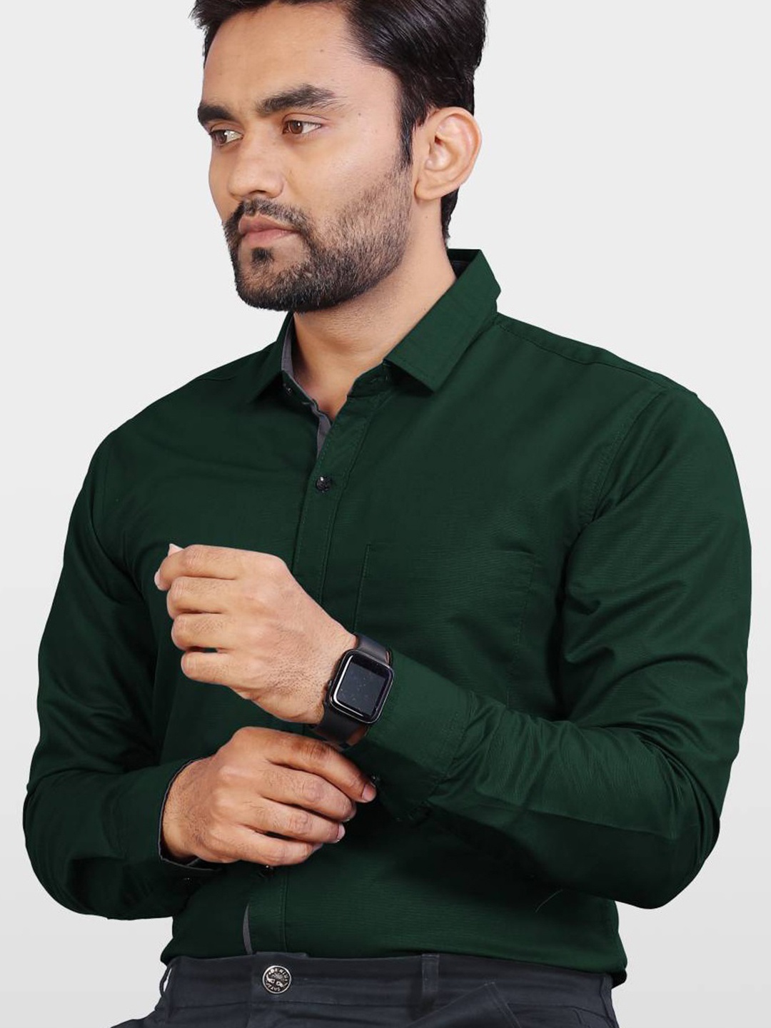 

Metronaut Men Slim Fit Opaque Casual Shirt, Green