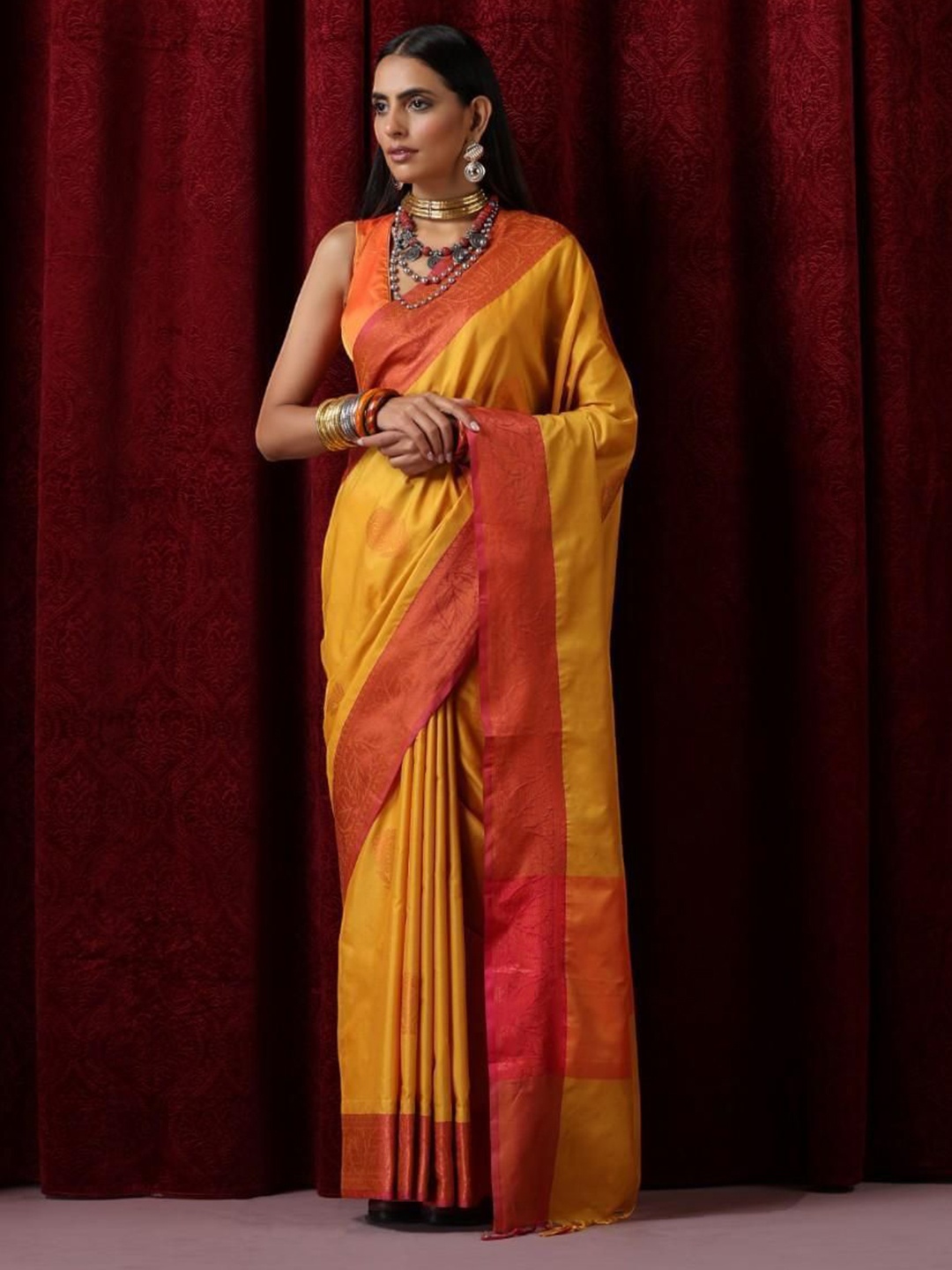 

Swtantra Woven Design Zari Saree, Yellow