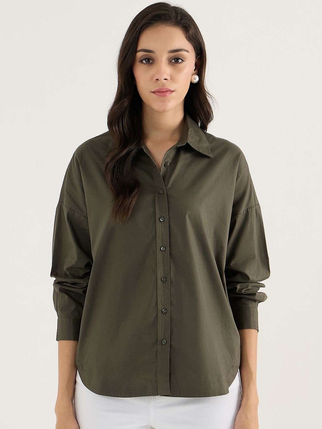 

FEMMELLA Women Standard Spread Collar Solid Cotton Casual Shirt, Olive