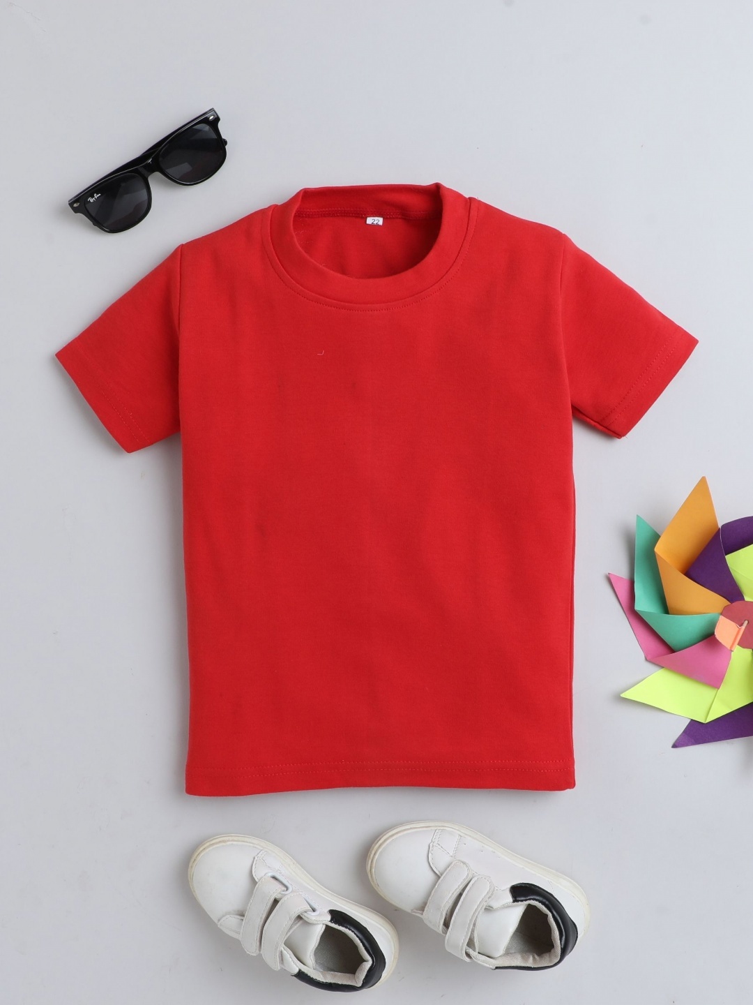 

Lil homies Unisex Kids Solid Round Neck Cotton T-shirt, Red