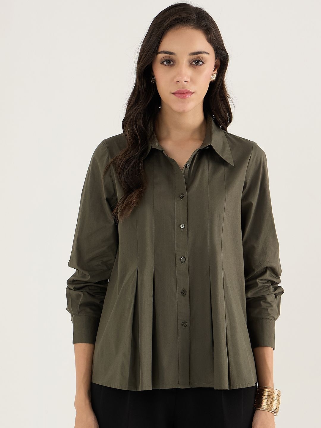 

FEMMELLA Women Standard Spread Collar Solid Cotton Casual Shirt, Olive