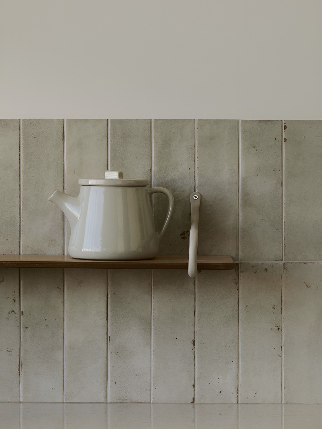 

H&M Beige-Coloured Stoneware Teapot