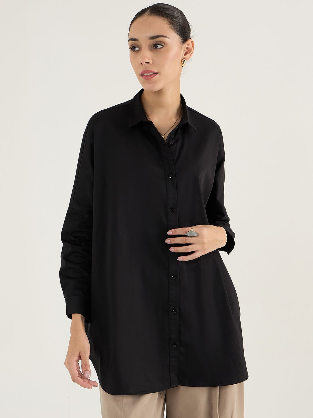 

FEMMELLA Women Standard Spread Collar Solid Cotton Casual Shirt, Black