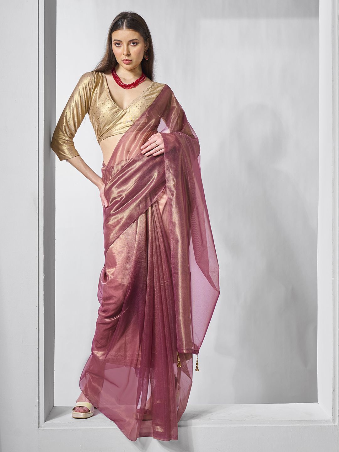 

Mitera Ready to Wear Organza Saree, Metallic