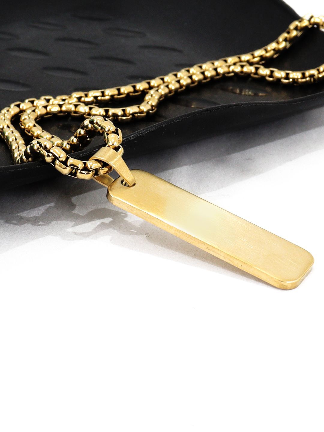 

Krelin Men Stainless Steel Gold-Plated Contemporary Pendant With Chain