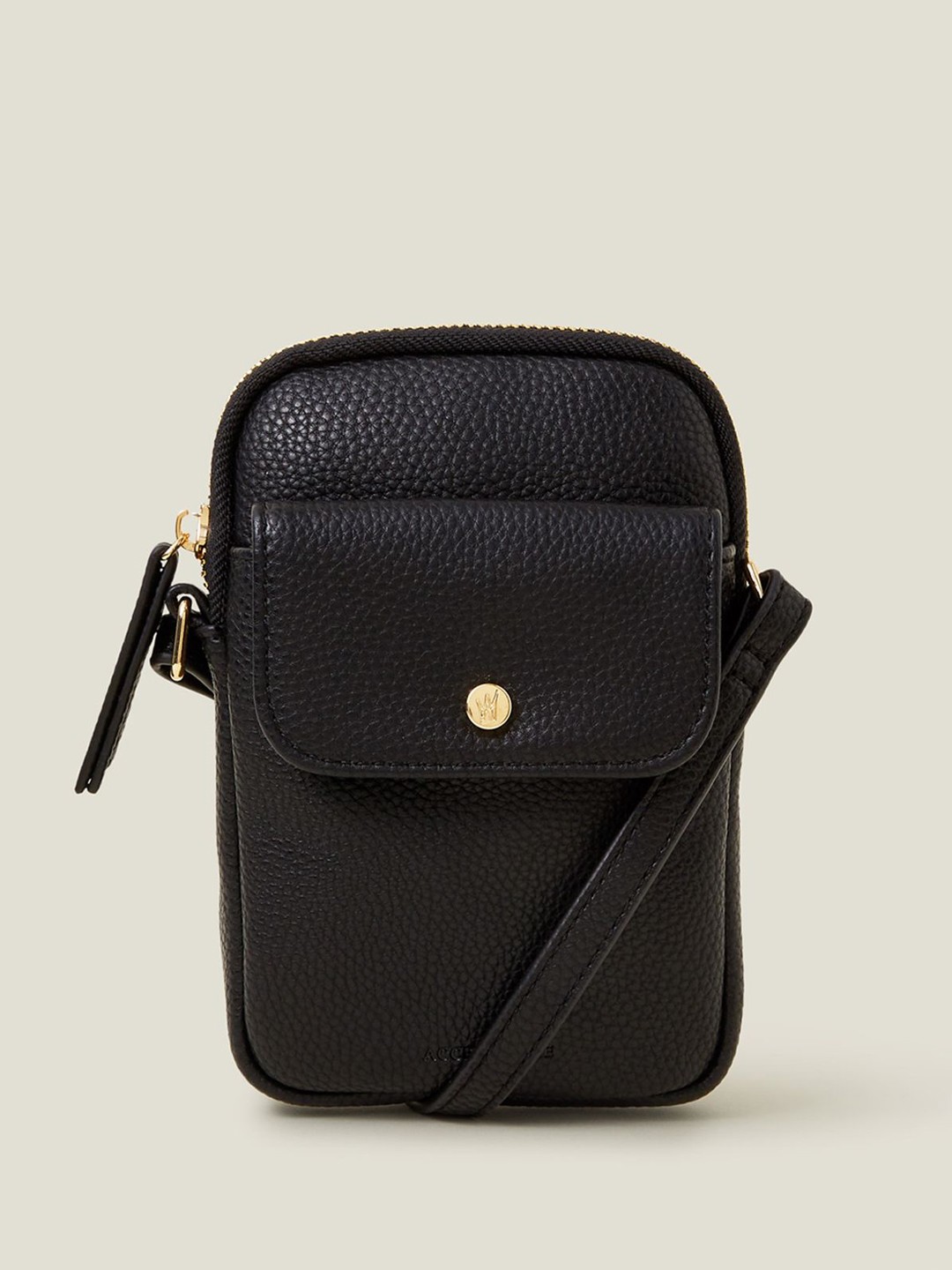 

Accessorize Women Textured Solid Crossbody Sling Bag, Black