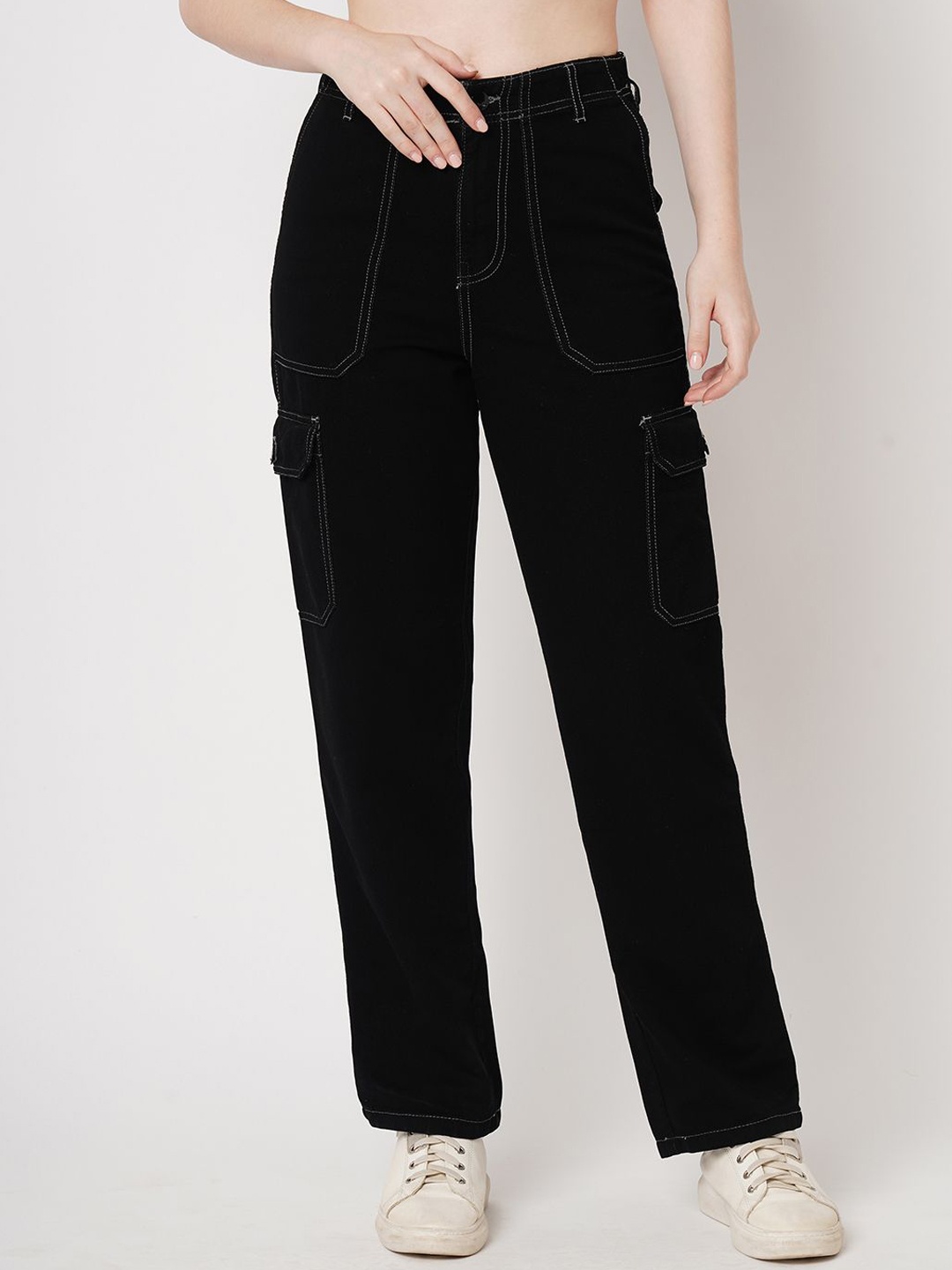 

Kraus Jeans Women Cotton Solid Loose Fit High-Rise Cargos, Black