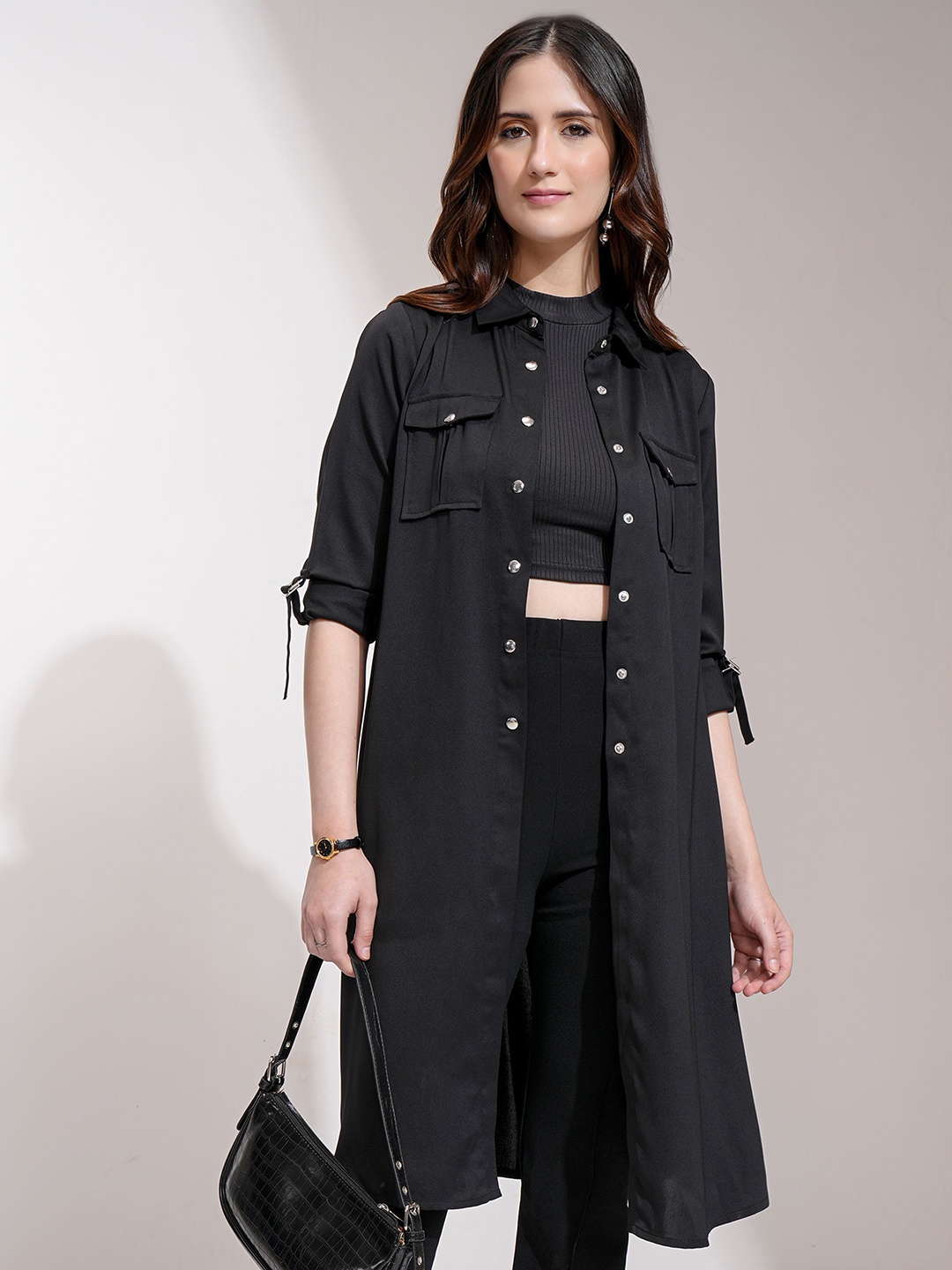 

ESPYR By Tokyo Talkies Button-Down Longline Shrug, Black