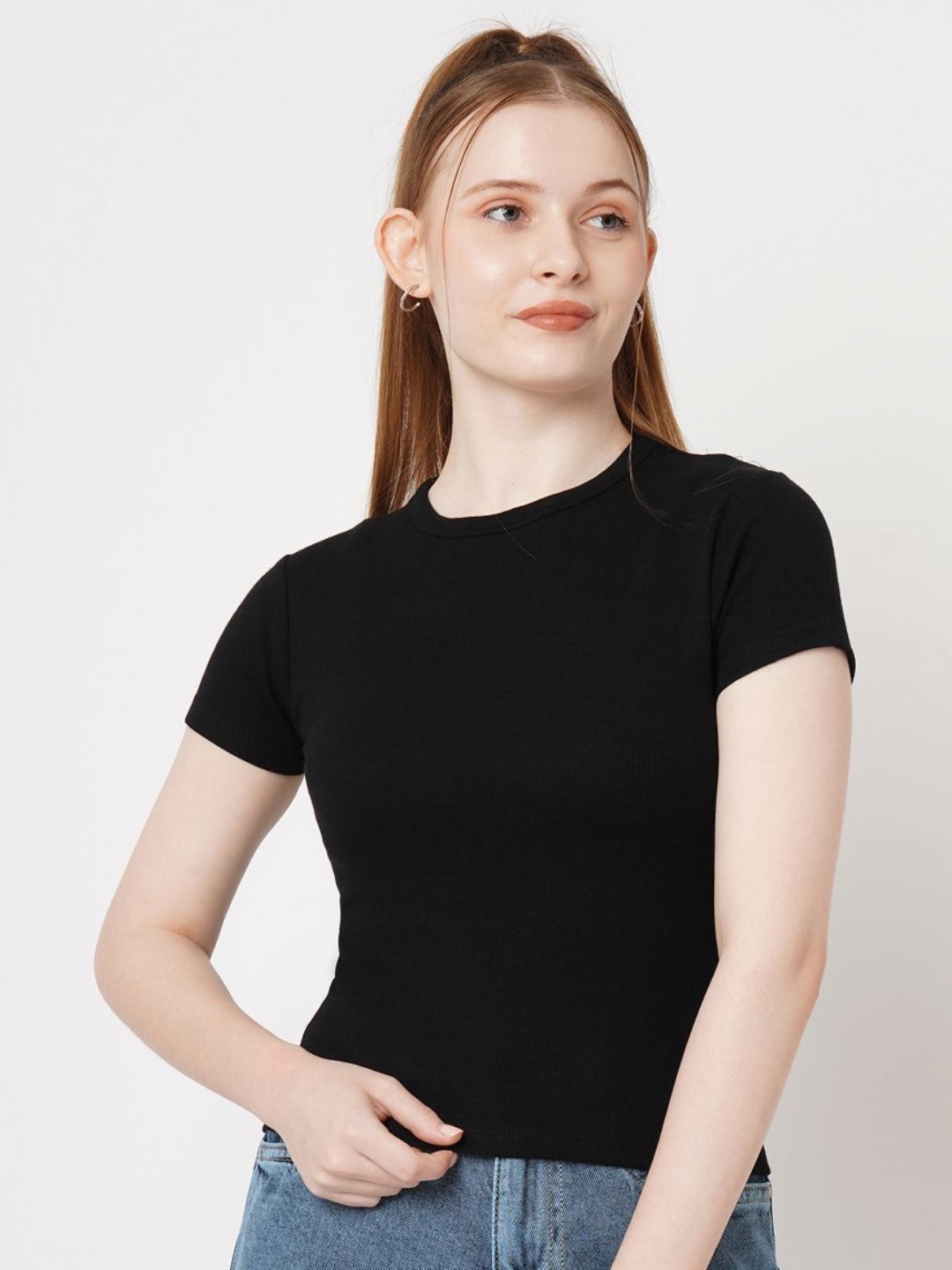 

Kraus Jeans Women Solid Round Neck Cotton Slim Fit T-shirt, Black