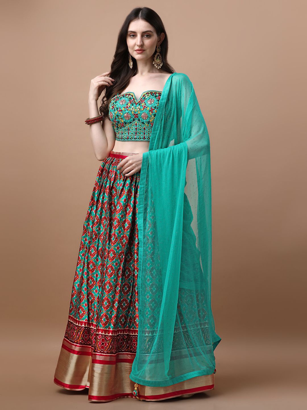 

VANAKARA Floral Embroidered Mirror Work Ready to Wear Lehenga & Blouse With Dupatta, Sea green