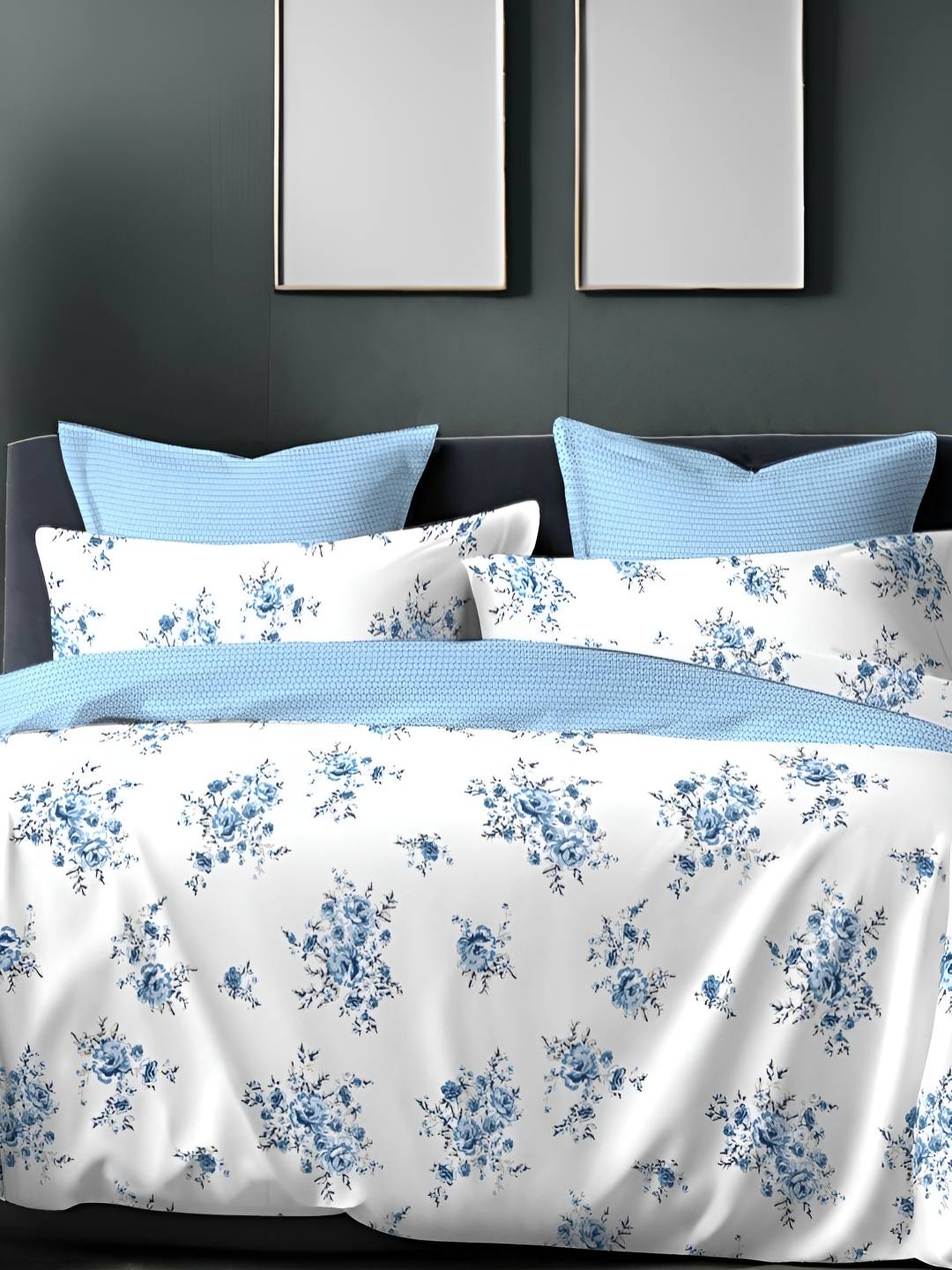 

Sleeping Owls- because your sleep matters White & Blue Floral 186 TC Queen Bedsheet with 2 Pillow Covers