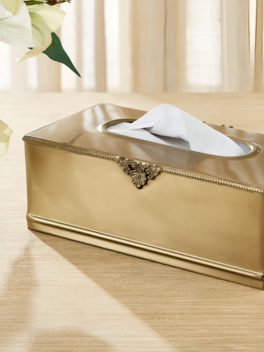 

Home Centre Gold-Toned Metal Tissue Holders