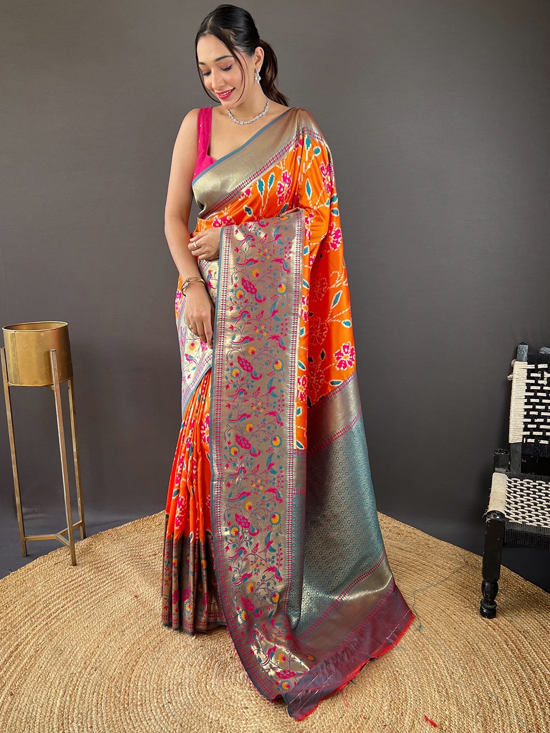 

STAVA CREATION Woven Design Zari Gadwal Saree, Orange