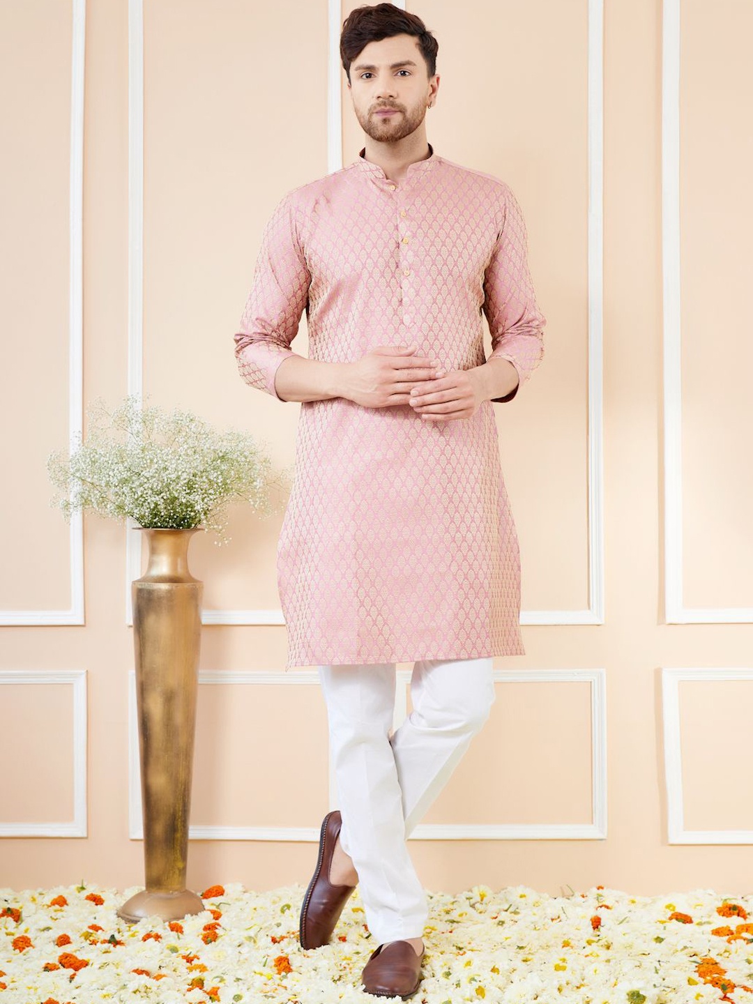 

See Designs Ethnic Motifs Woven Design Mandarin Collar Pure Silk Straight Kurta, Pink