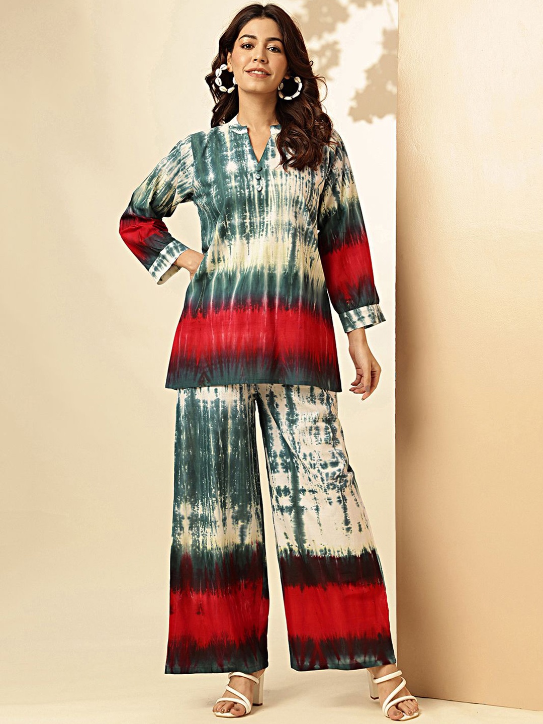 

Vbuyz Tie & Dye Mandarin Collar Pure Cotton Top With Palazzo, Blue