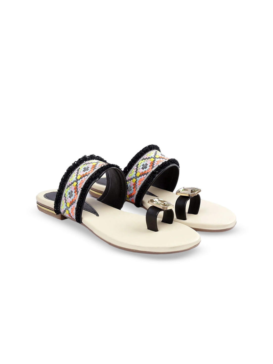 

Bxxy Women Open Toe Flats, Black