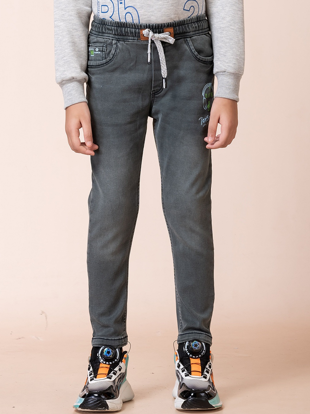 

AFLASH Boys Super High-Rise Light Fade Jeans, Grey
