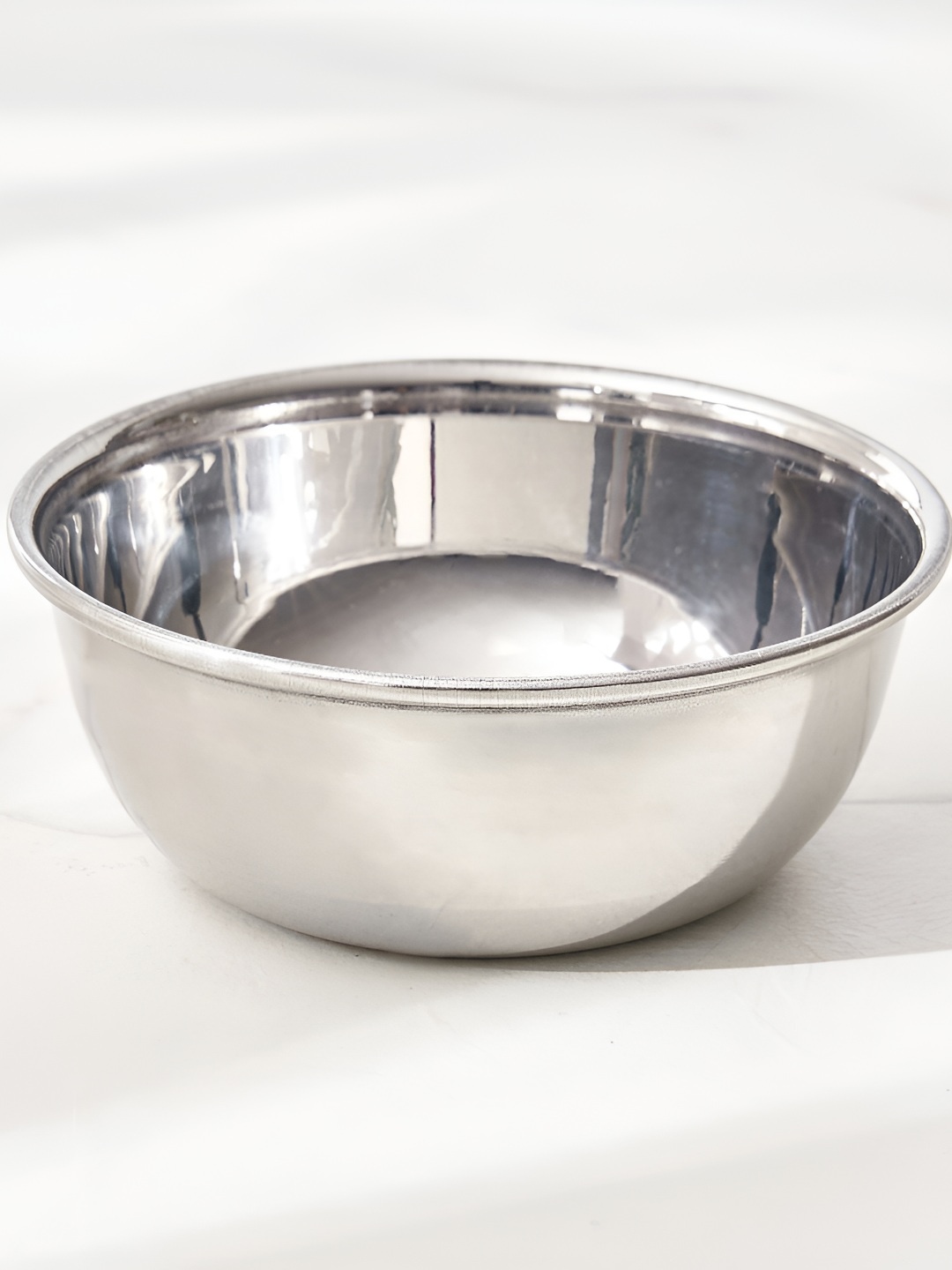 

Home Centre Silver-Toned 2024 1 Pieces Stainless Steel Serving Bowl