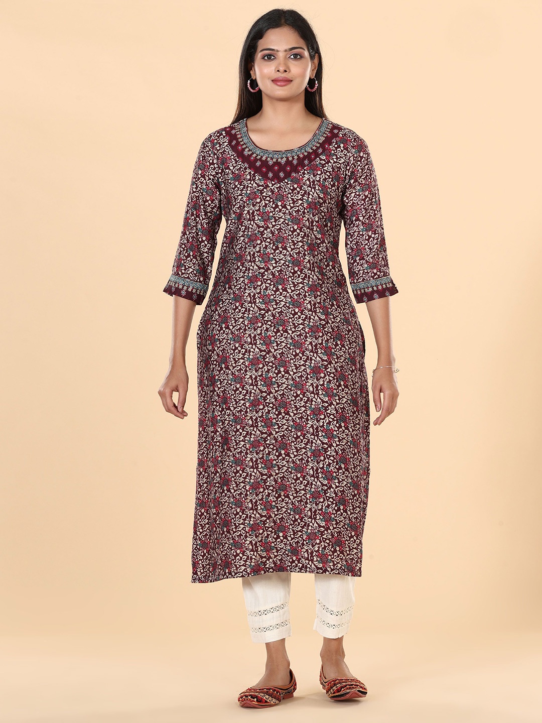 

Vismay Women Printed Straight Kurta, Maroon