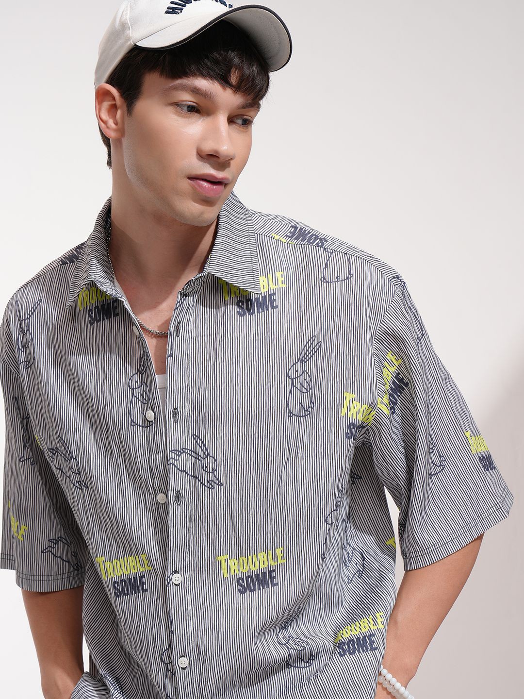 

Highlander Men Popcorn Textured Printed Elbow Sleeve Oversized Shirt, Grey