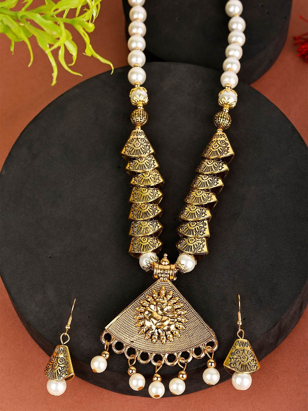 

SUNHARI Beaded Jewellery Set, Gold