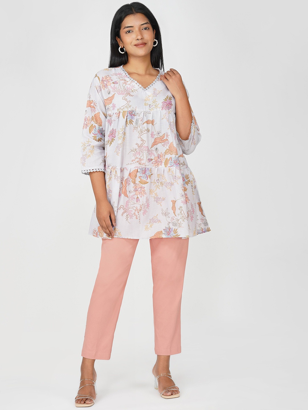 

Bindigasm Printed Three Quarter Sleeves Tunic & Trouser, White