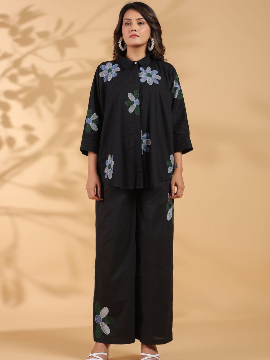 

Zolo Label Floral Printed Shirt With Palazzo, Black