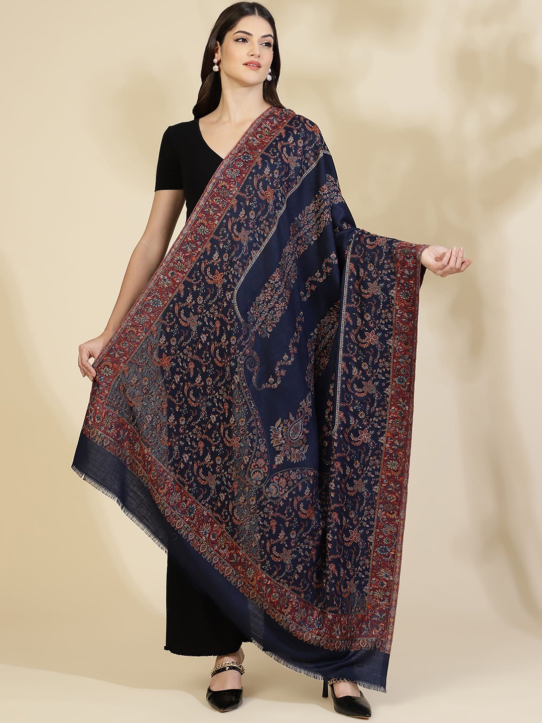 

Zamour Floral Woven Design Woollen Shawl, Navy blue