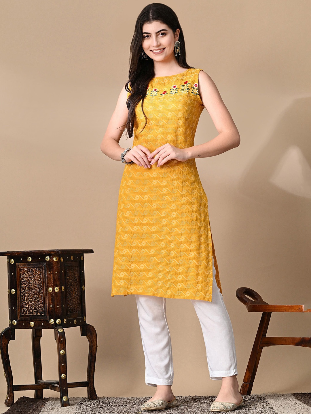 

TOP 2 BOTTOM Geometric Woven Design Regular Pure Cotton Straight Kurta With Trouser, Yellow