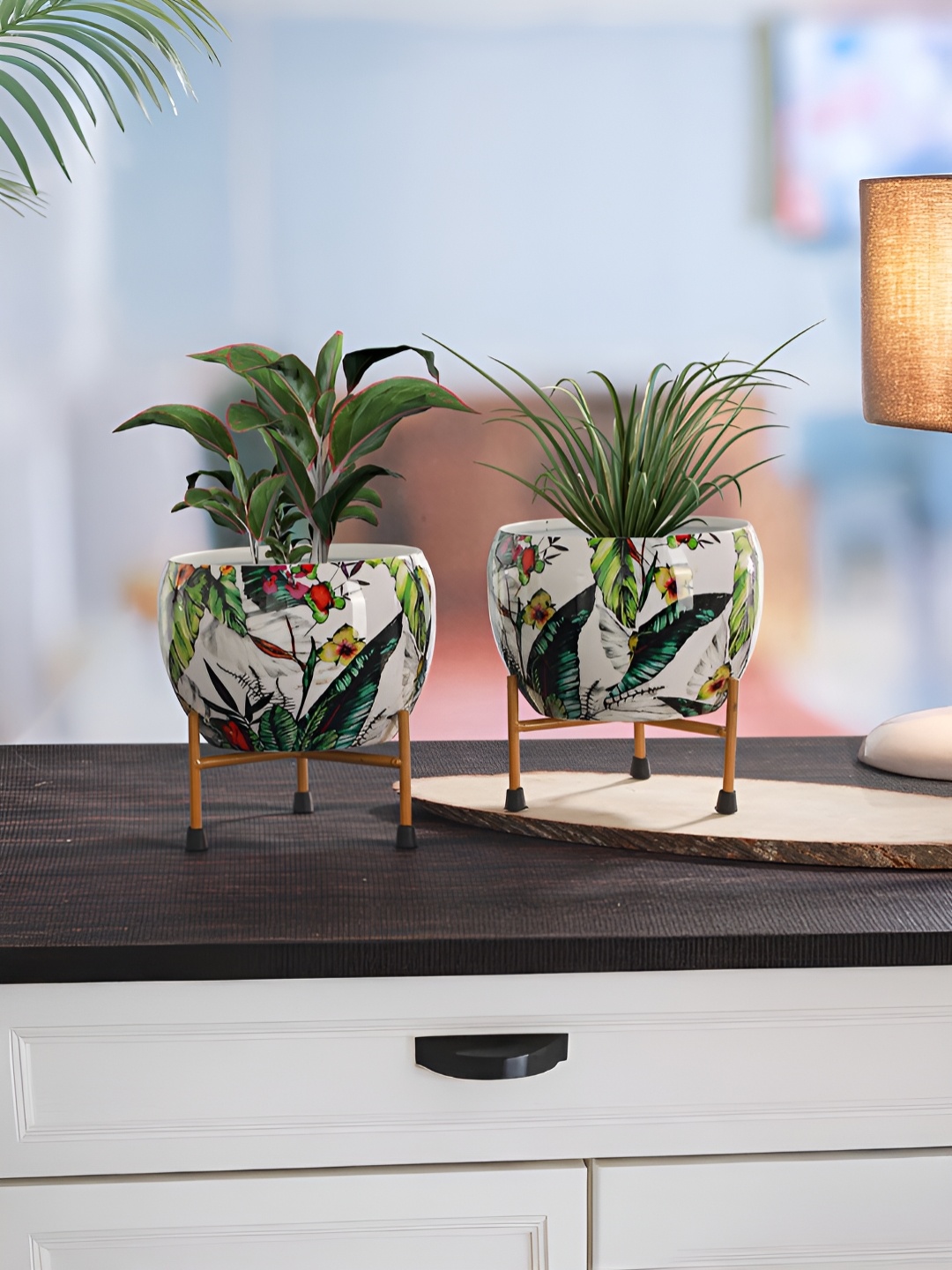 

Homspurts White & Green 4 Pieces Floral Printed Planters With Stands