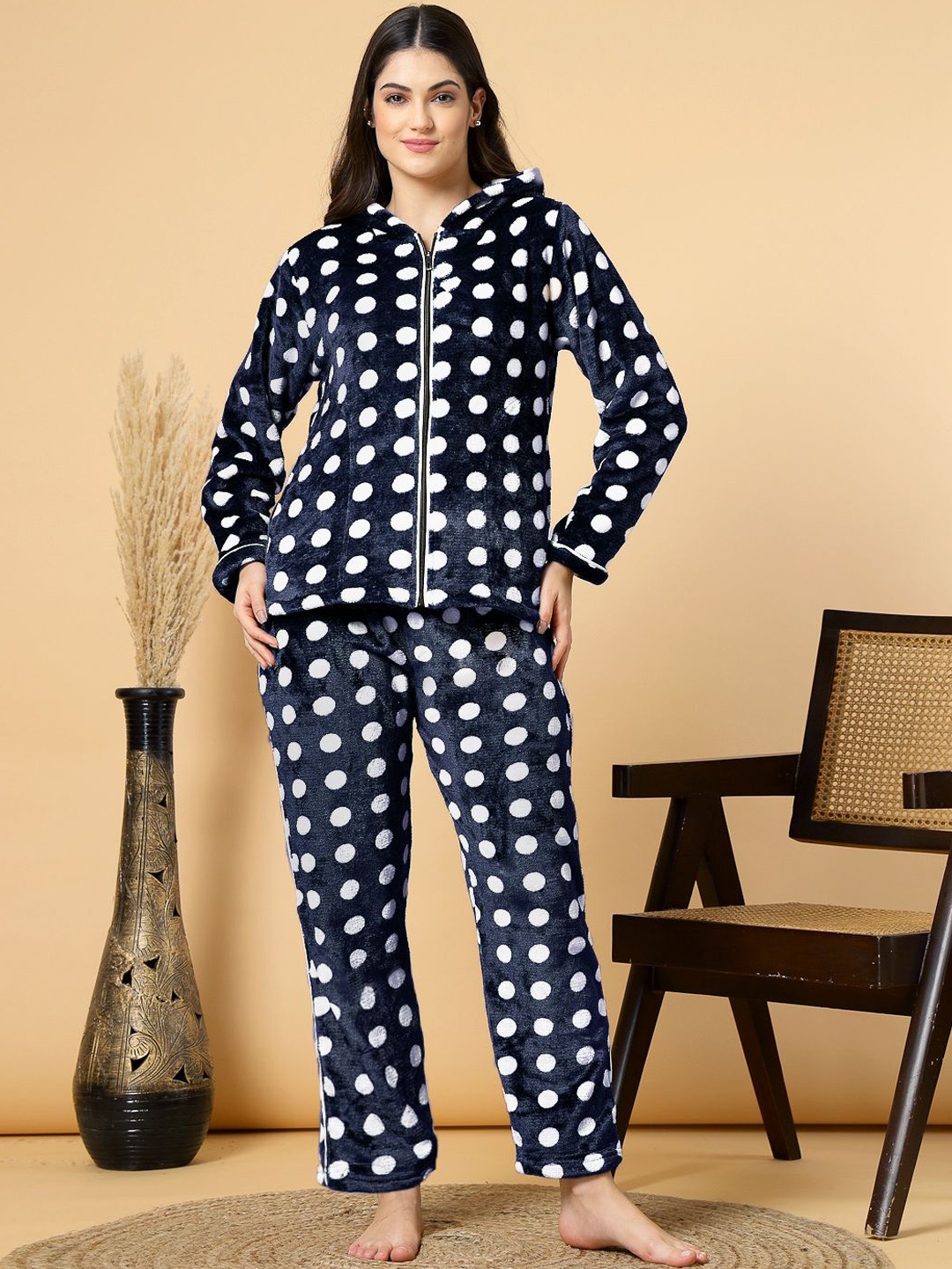 

FABINALIV Geometric Hooded Winter Night Suit with Zip Closure, Navy blue