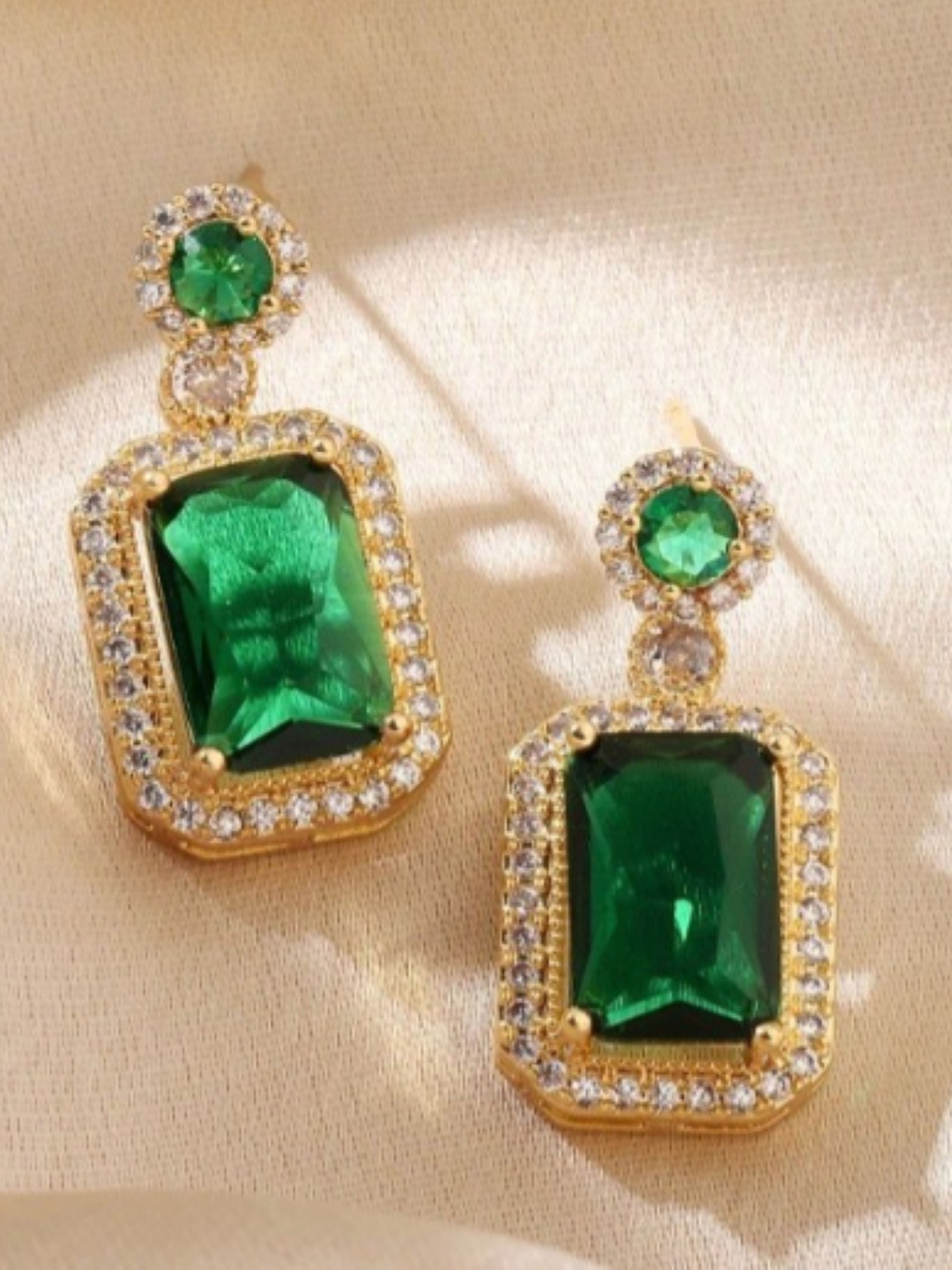 

SUBHAGALANKAR Gold-Plated Geometric Emerald Drop Earrings
