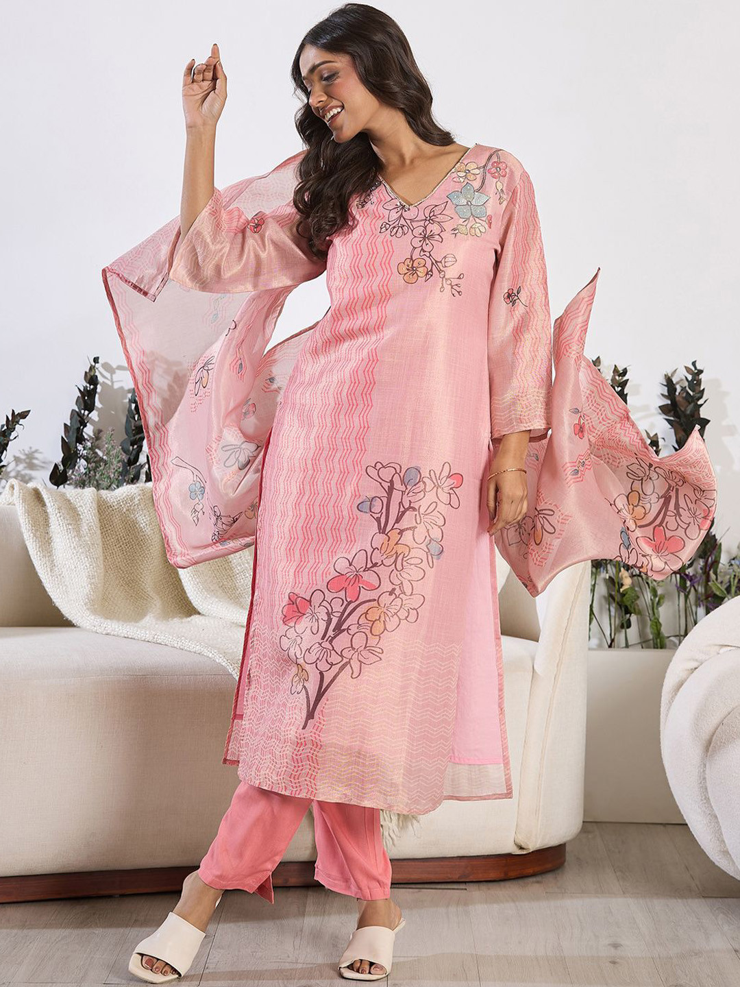 

Indo Era Floral Printed Round Neck Straight Kurta With Trousers & Dupatta, Pink
