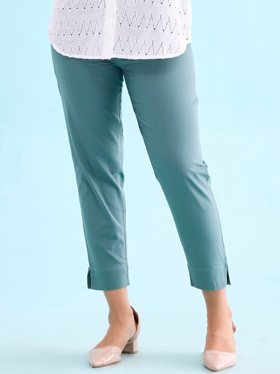 

IndianRang Women Relaxed Straight Leg Cotton Mid-Rise Regular Fit Trousers, Green
