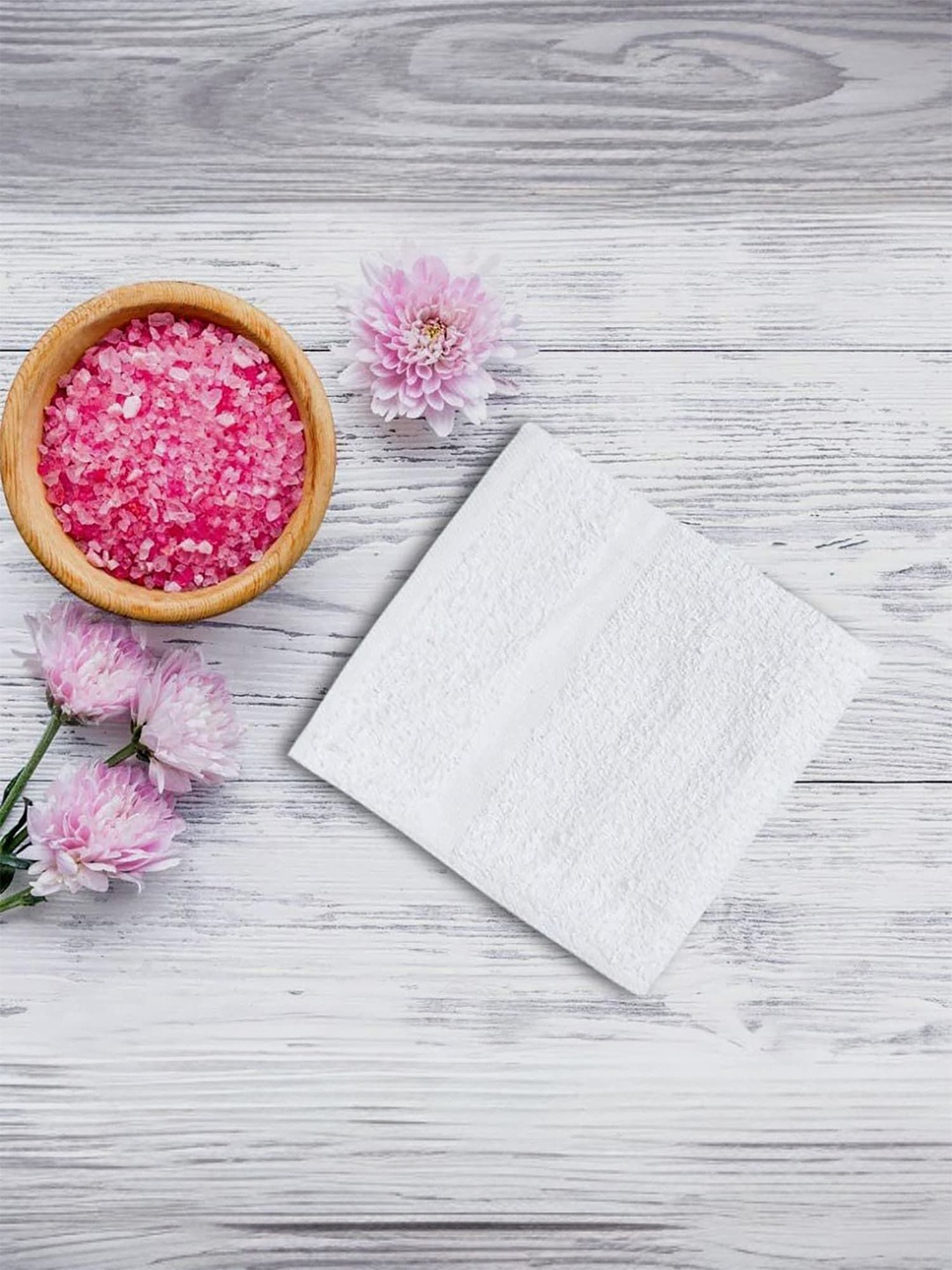 

Kuber Industries White 300 GSM Cotton Bath Towel