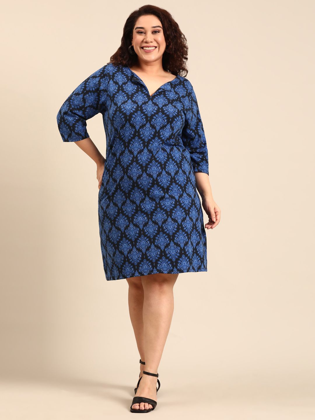 

The Pink Moon Women Plus Size Ethnic Motifs Printed Cotton Sheath Dress, Navy blue