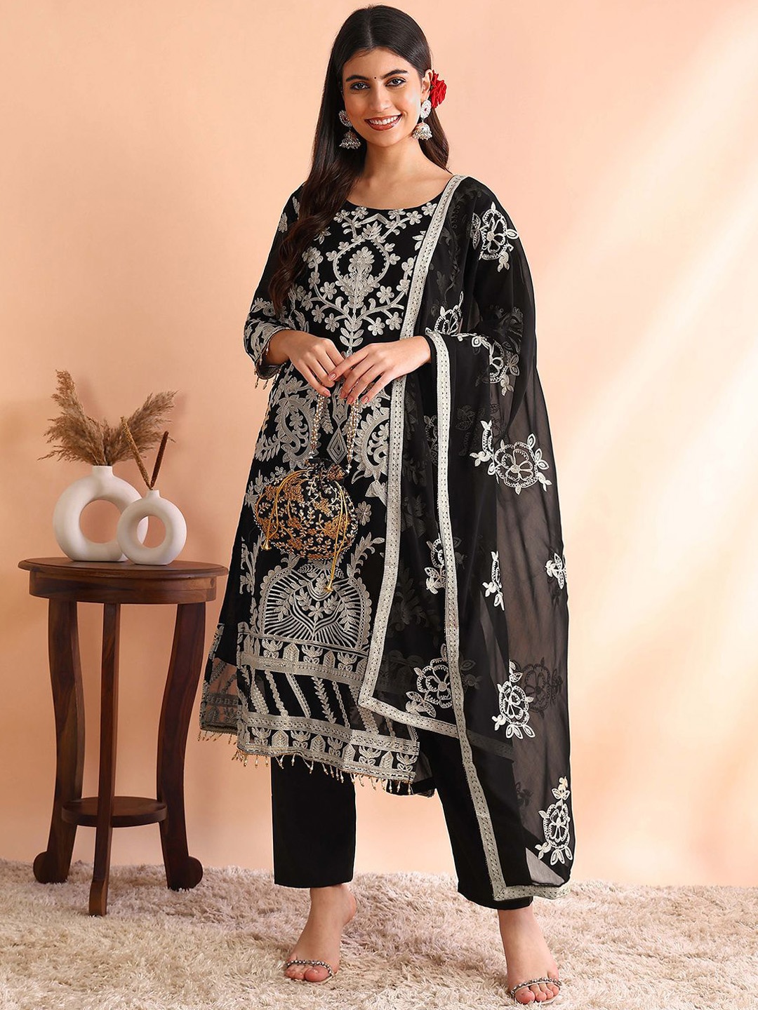 

KALINI Women Ethnic Motifs Embroidered Regular Thread Work Kurta with Pyjamas & With Dupatta, Black