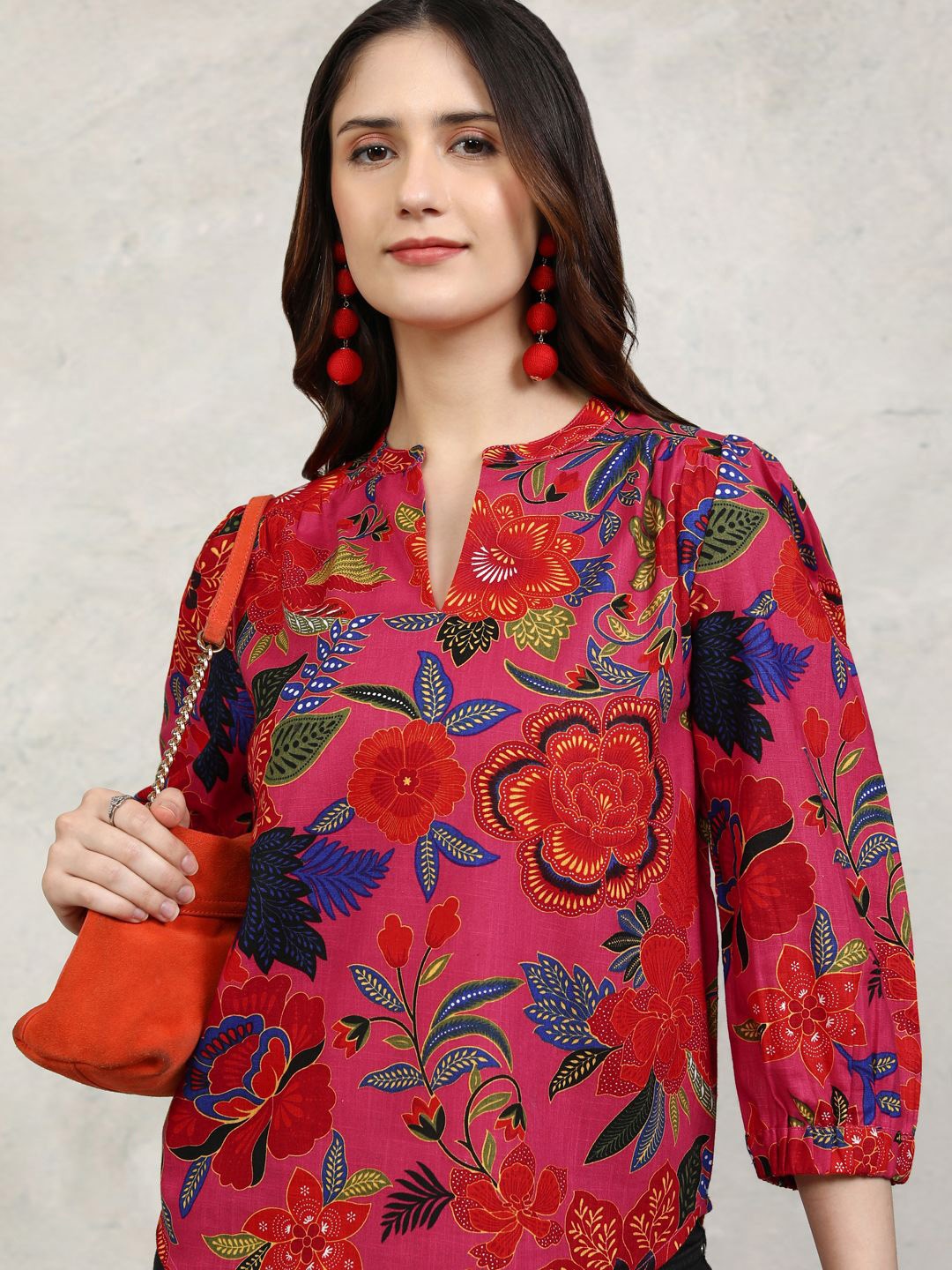 

Vishudh Women Floral Printed Cotton Mandarin Collar Top, Pink