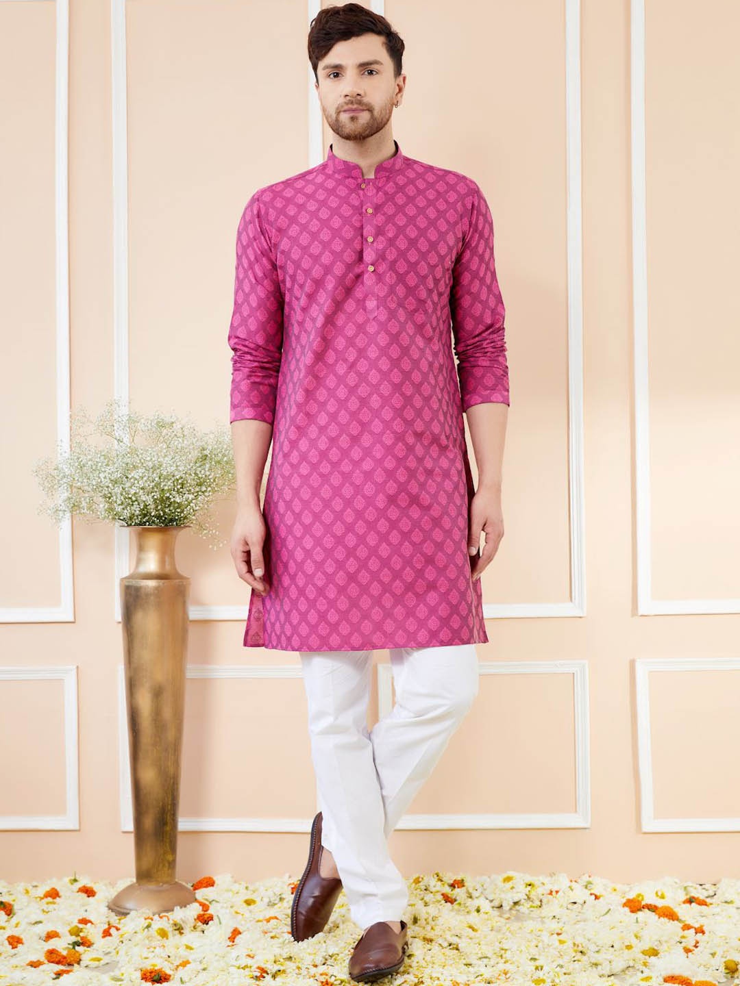 

See Designs Ethnic Motifs Printed Mandarin Collar Jacquard Silk Straight Kurta, Pink