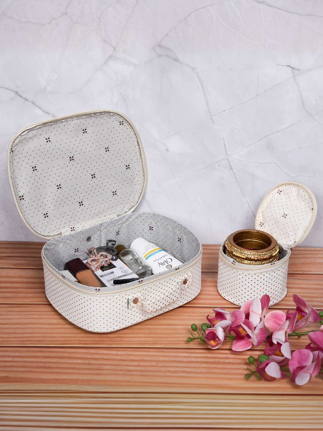

Kuber Industries White 5 Pieces Printed Jewellery Organisers