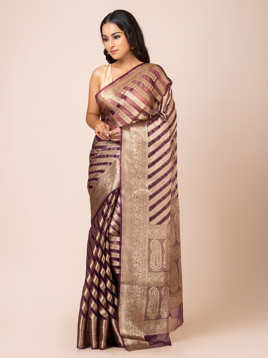 

KAVVYA Woven Design Banarasi Saree With Blouse Piece, Purple