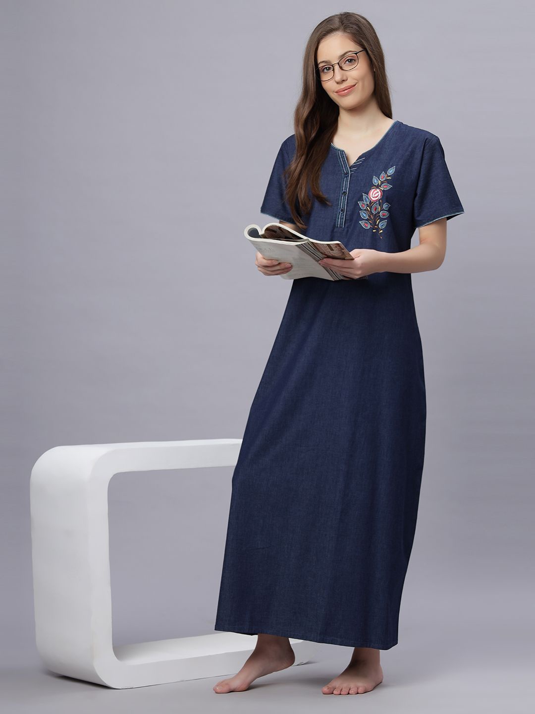 

QUIRA Women Floral Embroidered Maxi Nightdress, Blue